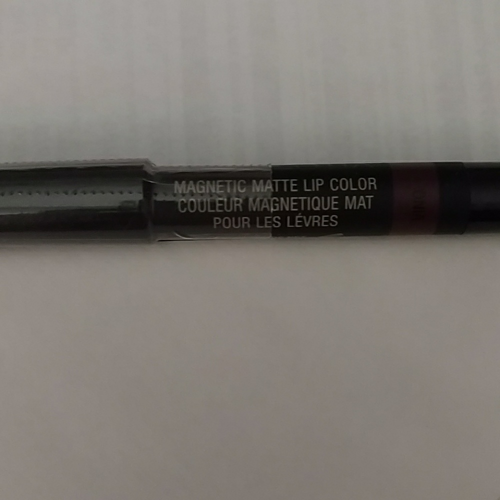 Nudestix Magnetic Matte - Vino (Sephora Holiday)